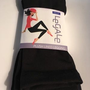 LeGale plush lined leggings NIP